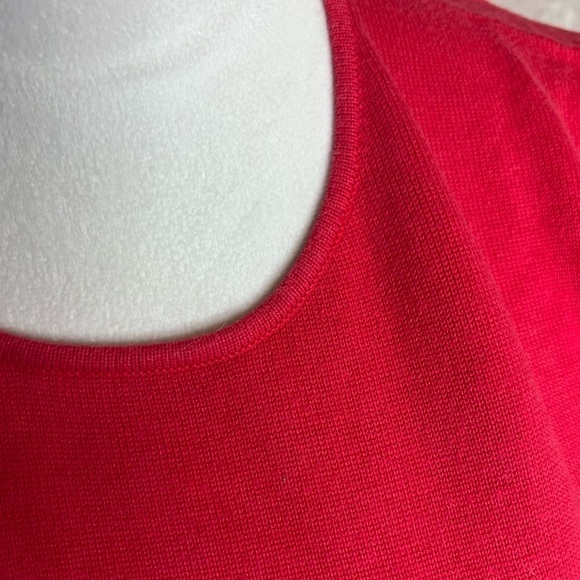 Lands' End Red Sleeve Round Neck Sweater - Picture 5 of 7
